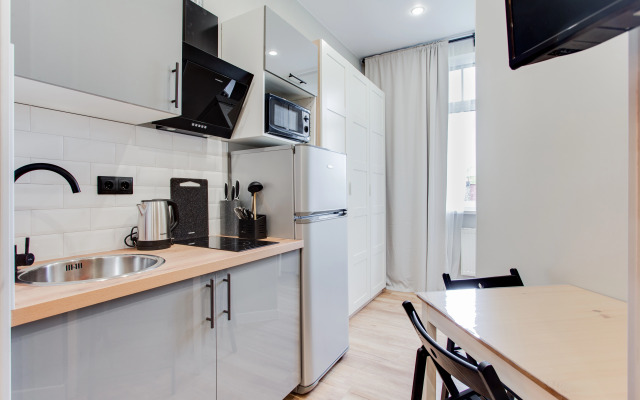 Studiya S Dvuspalnoy Krovatyyu Usovo-Park Flat