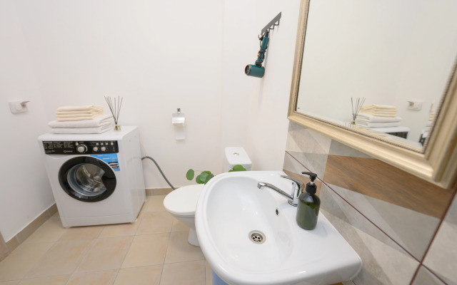 Квартира ApartHause с полным сервисом и авторским дизайном