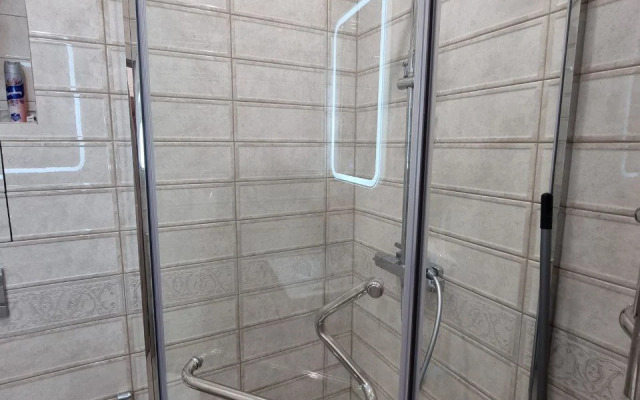 Studiya S Basseynom Zhk Morskoy Kvartal D24 Flat