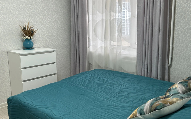 Svetlaya I Prostornaya S Prekrasnym Vidom Flat