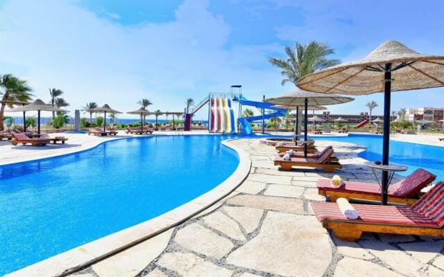 Курортный отель Bliss Nada Beach Resort