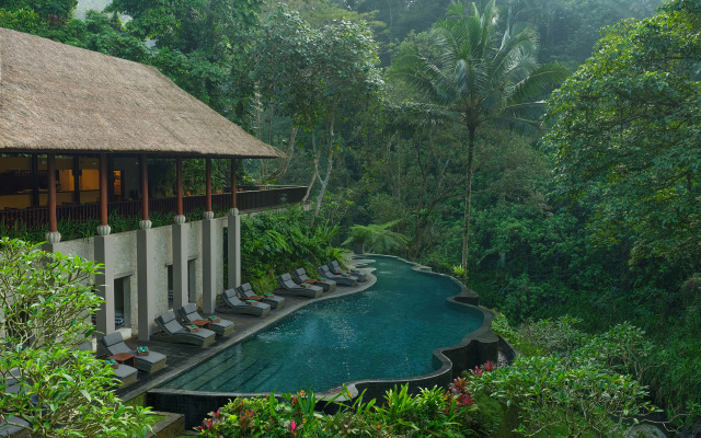 Отель Maya Ubud Resort & Spa