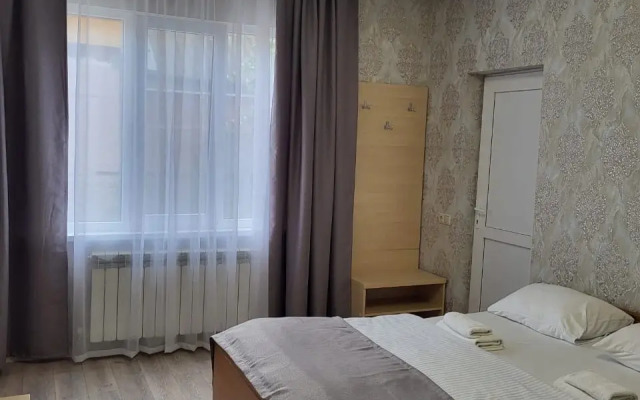 Andrey Flat