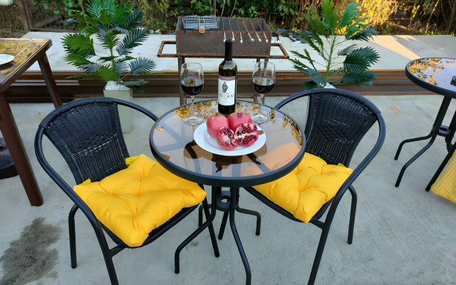 Uyut V Gagre Guest House