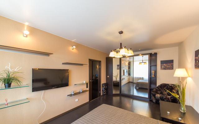 Apartment Sovremennaya Evrodvushka U Metro Grazhdanskij Pr.