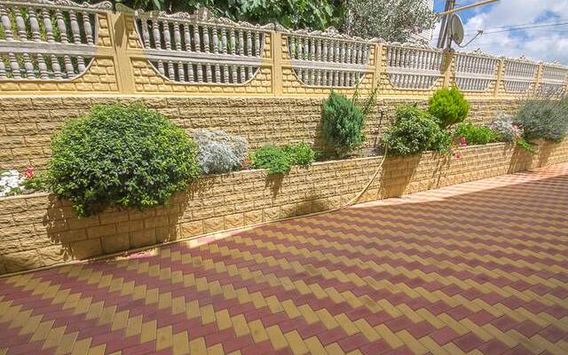 Aerosvit Guest House