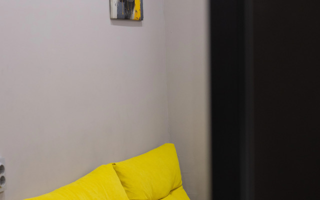 1 Apartments