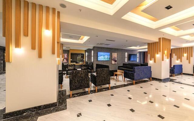Demiray Hotel