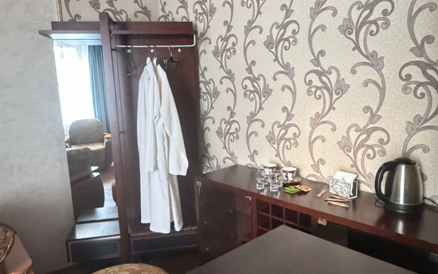 Отель Арарат Парк