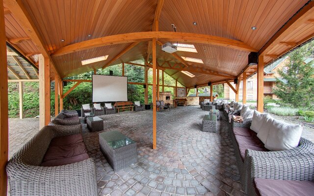 Lavanda Country Club Hotel
