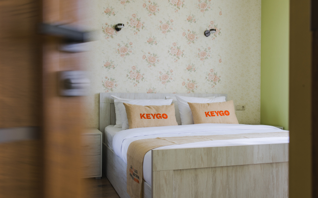 KeyGo #0068, 1 Bedroom, Near English Park Apartments
