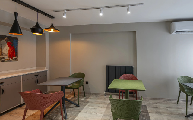 Calanthe Residence Aparthotel