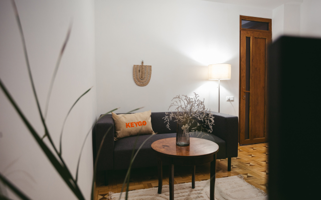 KeyGo #0011, 2 Bedroom, Near The Opera House Apartments