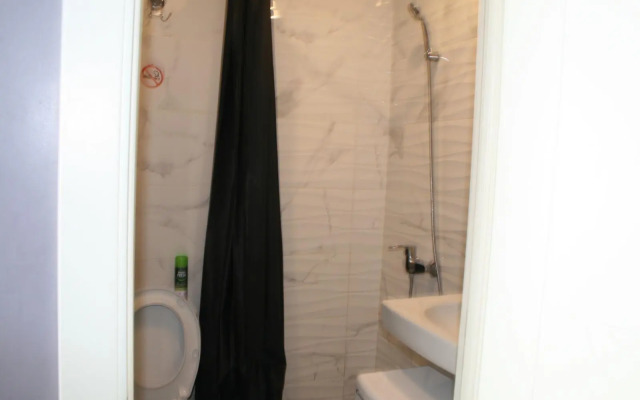 Na Ulitse Lyotchika Ulyyanina 7B Flat