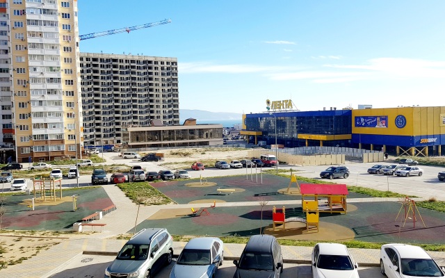 Апартаменты в южном районе рядом пляж Алексино