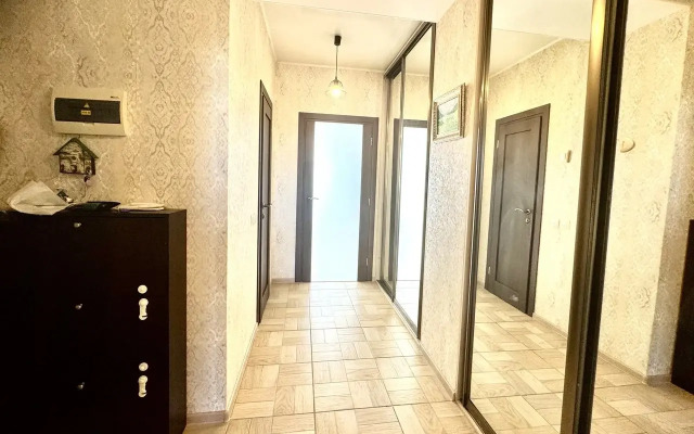 Buking39 U Muzeya Mirovogo Okeana Flat