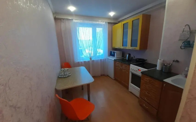 Апартаменты с 2 комнатами на высоком этаже (КВАРТИРА51)