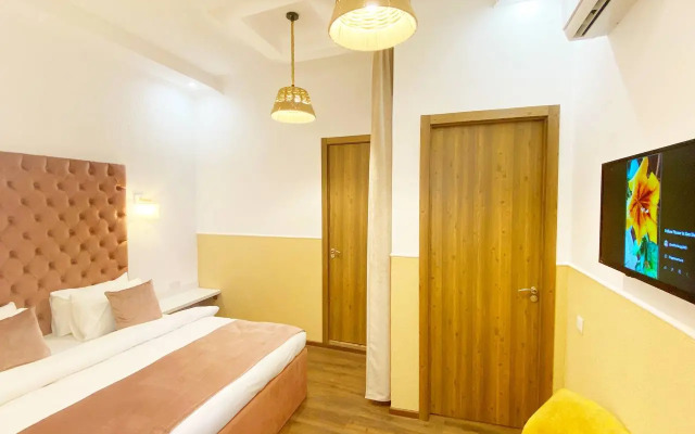 Orange Kutaisi Hotel