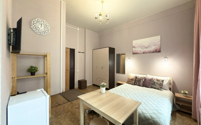 Квартира Уютная студия у метро Чернышевская Гости Дома