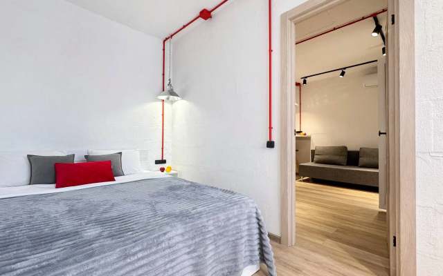 Kvartira 2-h komnatnaa Kvartira v Stile LOFT s panoramnoj lodziej