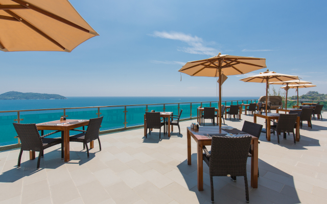 Wyndham Grand Phuket Kalim Bay Hotel