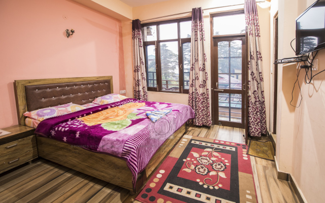 Hill Stone Guest House