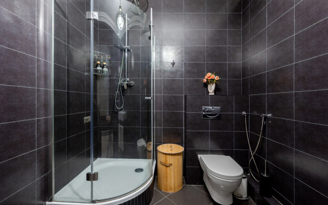 Квартира у Taвpичeского сада