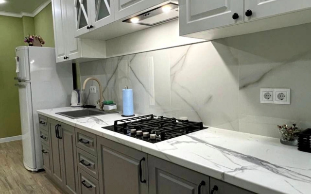 Квартира Билара Кабалоева 6