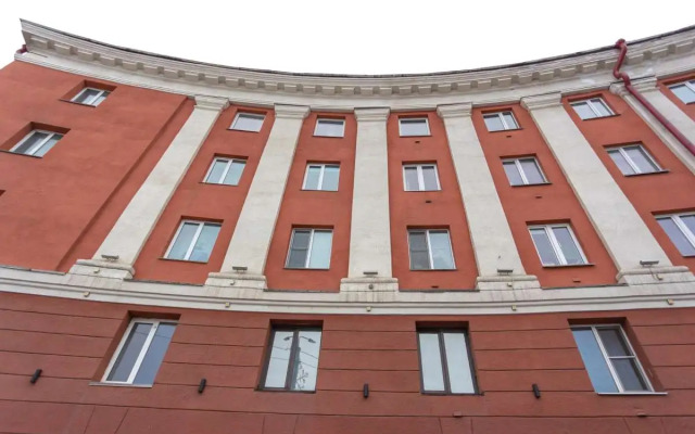 Апартаменты двухкомнатные с Видом на Привокзальную Площадь Hygge Karelia