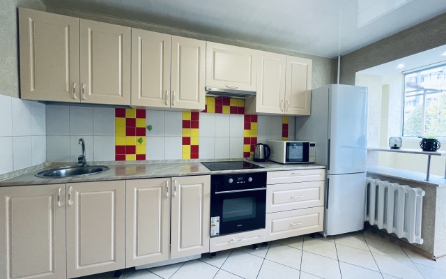 Квартира 1-а комнатная рядом с Ижевским Зоопарком , ИжГТУ, ИжГСХА