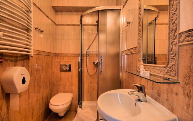 Гостевой Дом Pensjonat Zbójecki Dwór