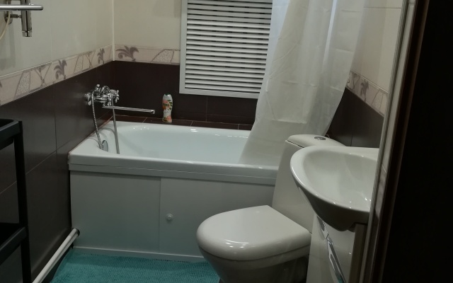 Kashtanovaya Alleya Flat