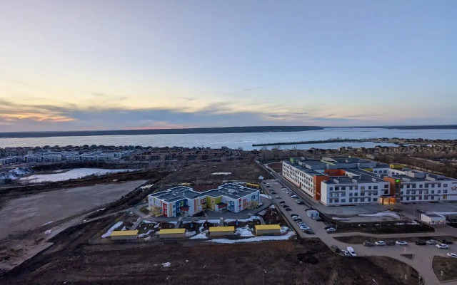 Uyutnaya s Vidom na Kamu i ozero Flat