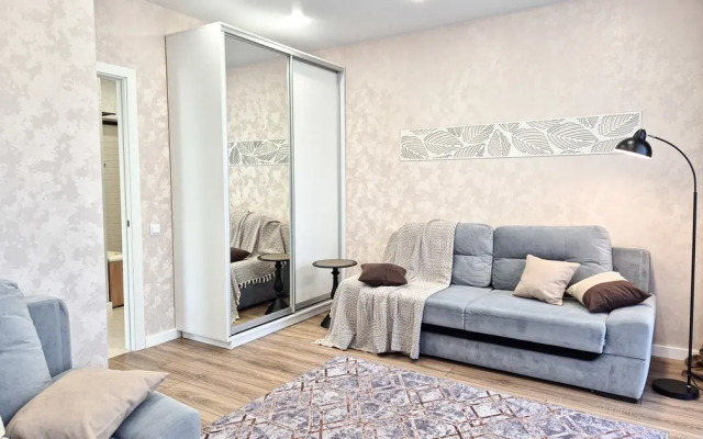 Apartamenty na ulitse Iskry 66/9к1