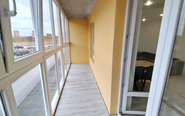 Апартаменты с балконом в новом доме