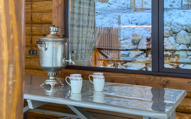 Частный дом У друзей сруб