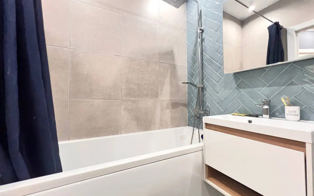 V Prekrasnom Zhk Levoberezhye Flat