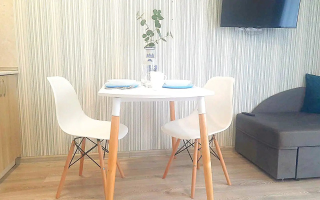 Квартира уютная с диваном Pogostim