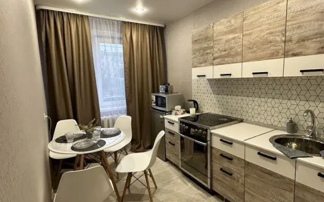 Na Ulitse 50 Let Oktyabrya 203/1 Flat