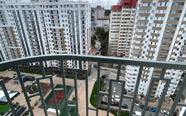 Апартаменты с кроватью 180 см и балконом, с 14 по 17 этаж