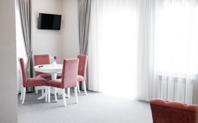 Lazurit Gostinichnyi Kompleks Hotel