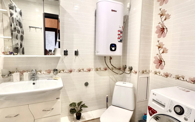 Uyutnaya Yevrodvushka V Tsentre Flat