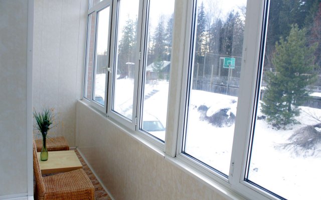 Puteshestvennik Guest House