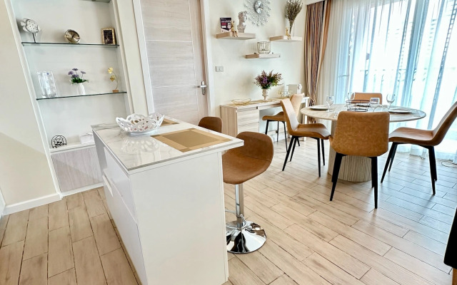 Seven Seas 2 Bedroom - Spacious Two Bedroom Apartment in Jomtien Area Apartments