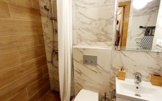 Na Tyulpanov 1 Flat