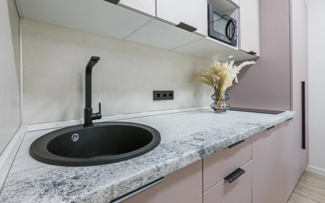 Апартаменты Stepanenkov на 8 марта 204Д (272/1)