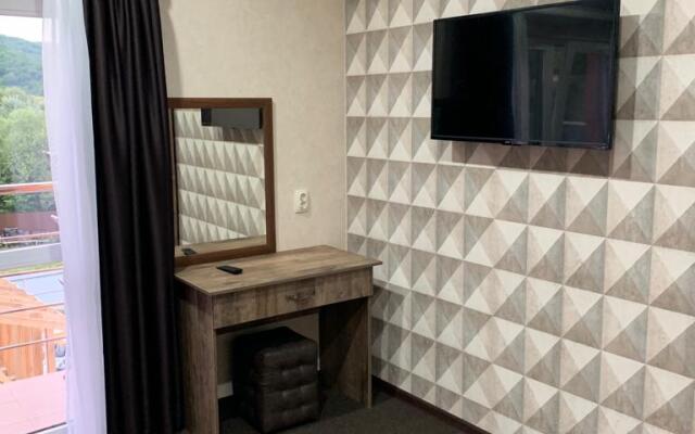 Summer House Mini-Hotel