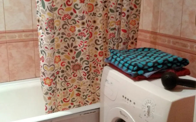 Квартира Уютная Рядом с Метро