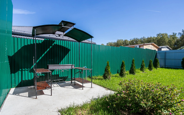 Частный дом с русской баней и банным чаном