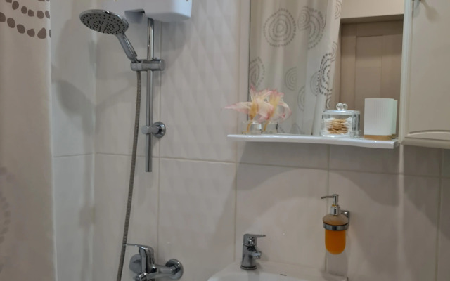 Na Ulitse Krasnoy 45 Flat